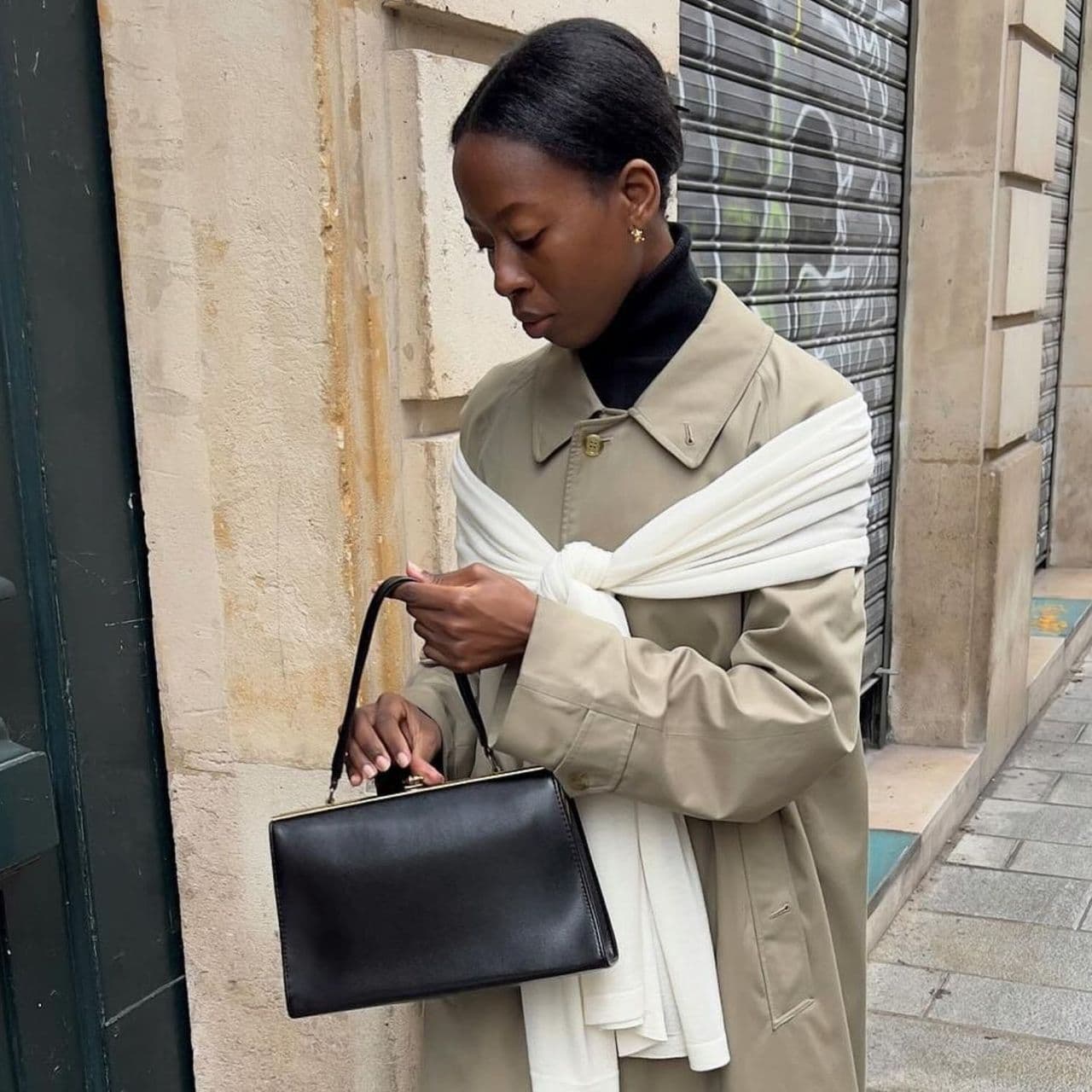  In New York, Every It Girl's Spring Wardrobe Includes These 7 Specific Pieces 