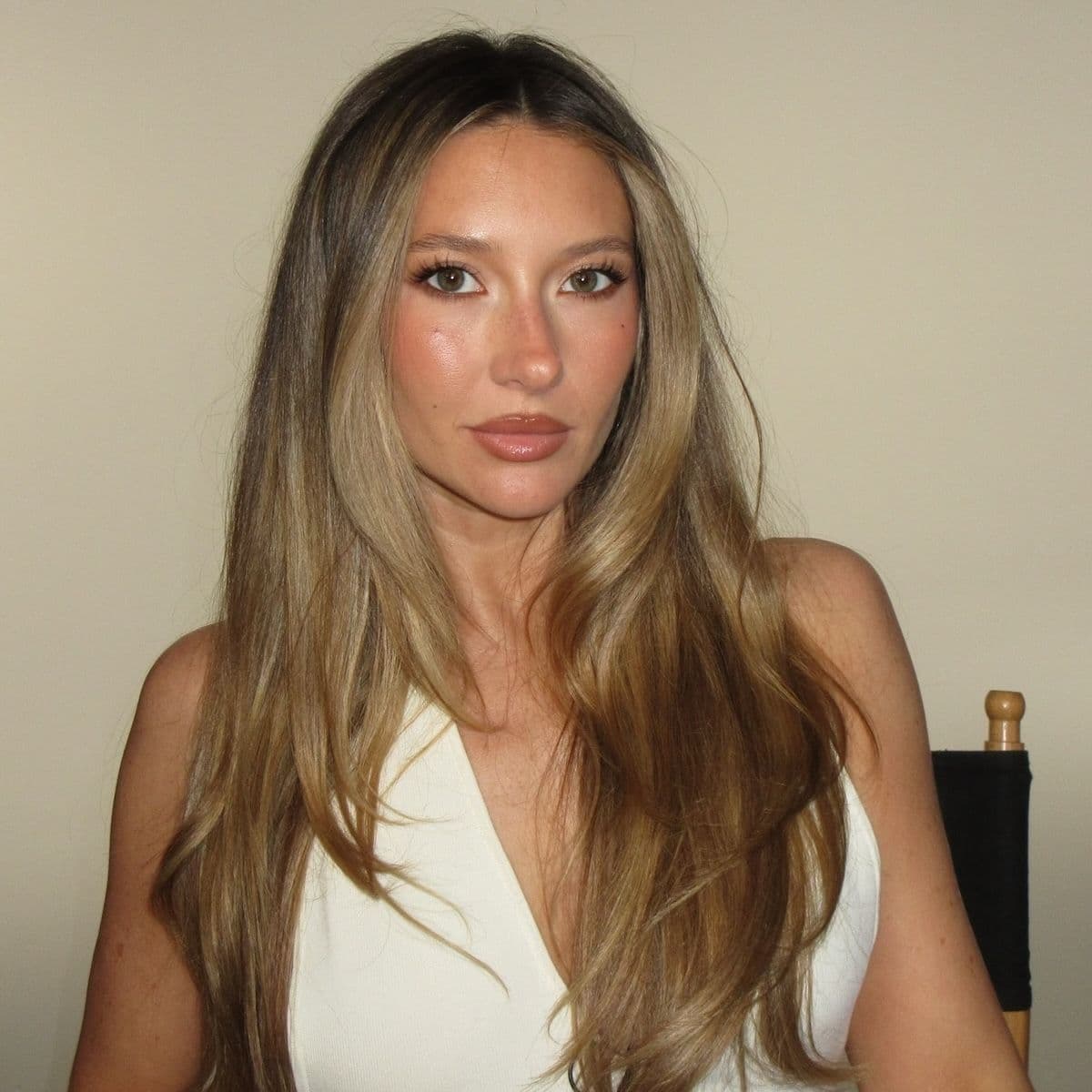  "Aussie Girl Glam" Is the Sun-Kissed Makeup Aesthetic I Can't Wait to Try This Summer 