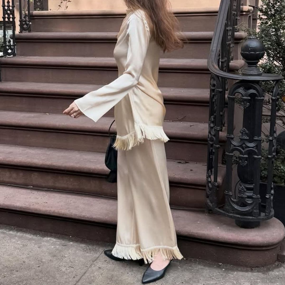  What Do Chic Dressers Wear Between Spring and Summer? One of These Anti-Jeans Trends, of Course 